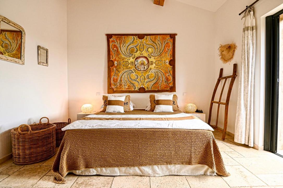De L'oumede Aparthotel